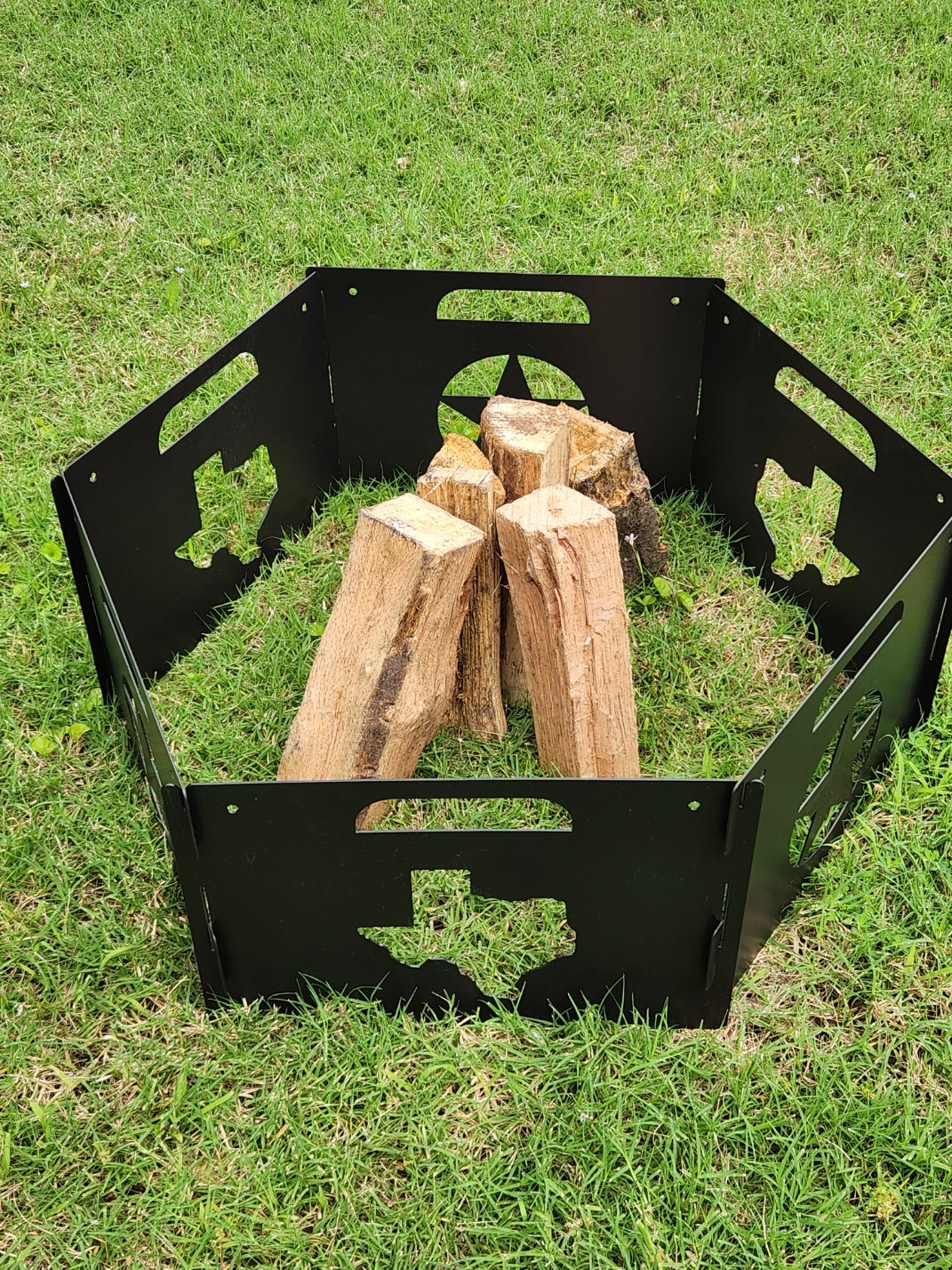 Portable Texas Fire Ring - Collapsible 6 Panel Campfire Pit - Texas Made